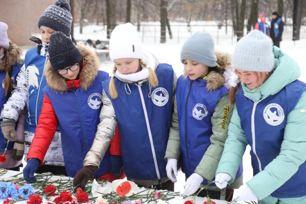 В школах Ижевска в День снятия блокады Ленинграда прошли памятные мероприятия.