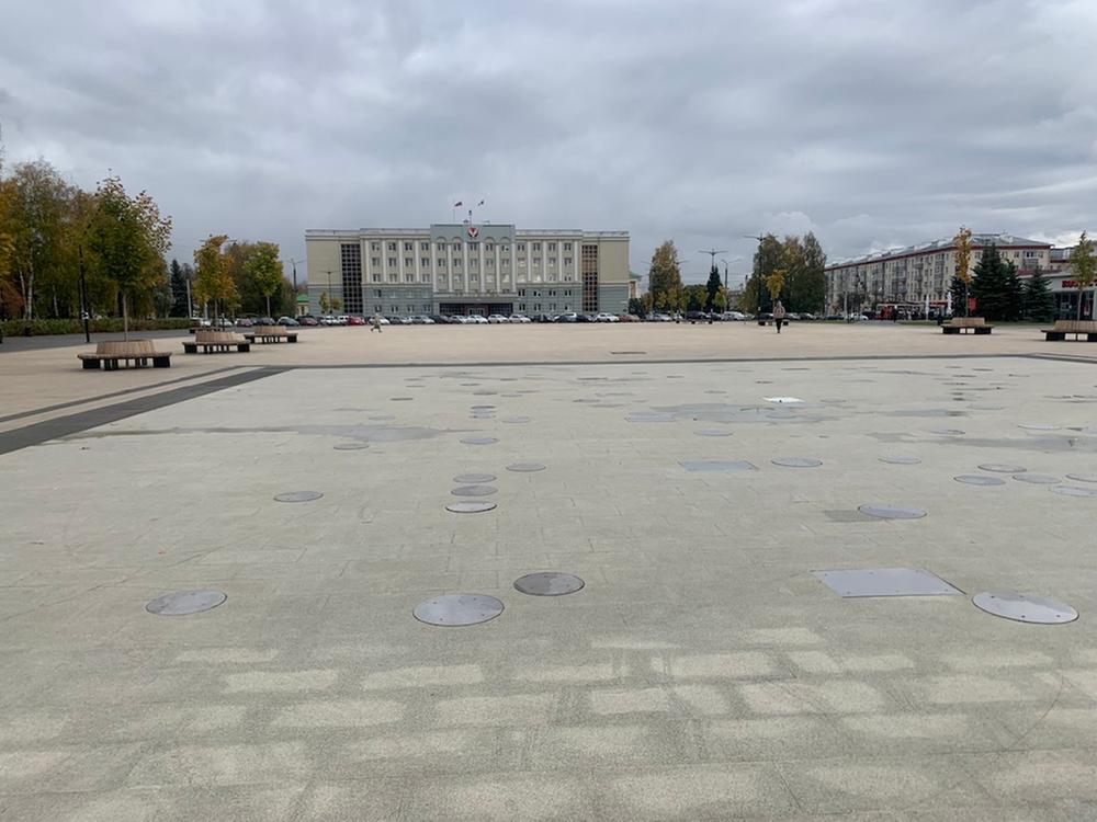 ​Светомузыкальный фонтан на Центральной площади Ижевска завершил свою работу в этом сезоне.