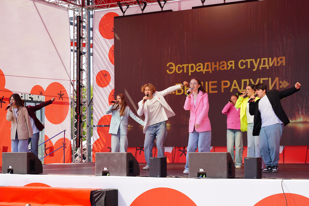 80 юных ижевчан и 20 детских коллективов получили Гранты Главы города.