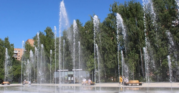 Светомузыкальный фонтан на Центральной площади планируется запустить к майским праздникам.
