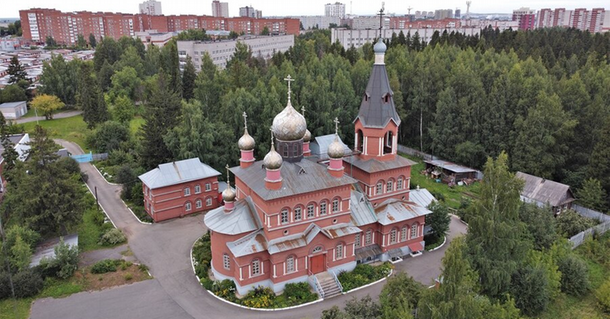 Старообрядческому храму во имя Покрова Пресвятой Богородицы в Ижевске исполняется 25 лет.