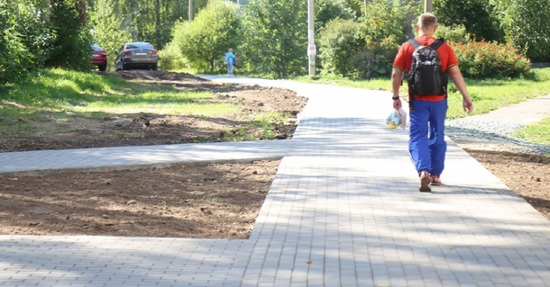 ​В Ижевске составили первоочередной список ремонта тротуаров по программе «Пешеходный Ижевск» в 2023 году.