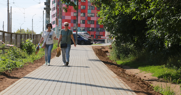 11 тротуаров уже отремонтировали по программе «Пешеходный Ижевск».