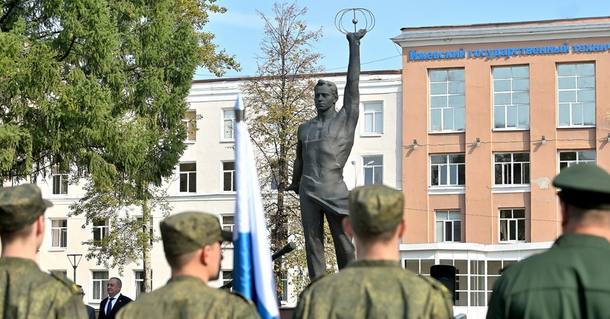 В ИжГТУ имени М.Т. Калашникова состоялось официальное открытие Военно-учебного центра.