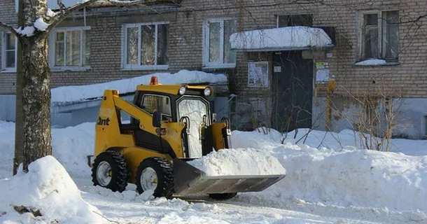 ​693 двора почистили от снега и наледи после проверки Административной инспекции Ижевска.