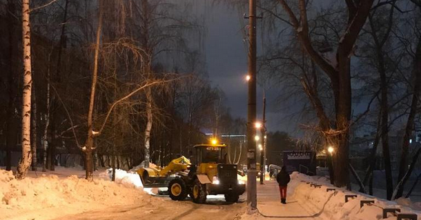 Более 400 тысяч кубометров снега вывезли с ижевских улиц с начала зимнего сезона.