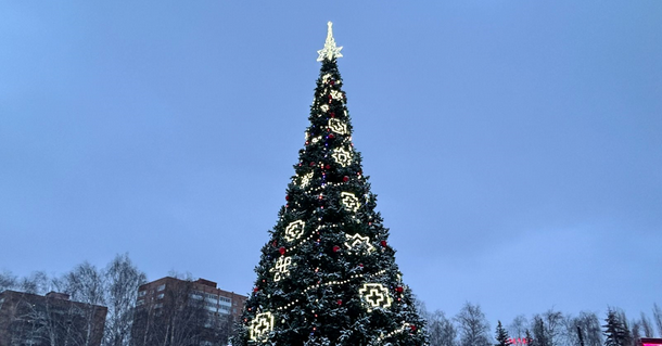 ​Главную елку Ижевска откроют 21 декабря.